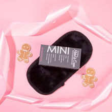 Load image into Gallery viewer, Mini Black | MakeUp Eraser