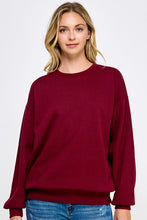 Load image into Gallery viewer, Fleece Relaxed Fit Oversized Sweatshirt