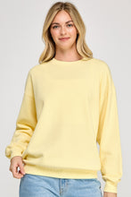 Load image into Gallery viewer, Fleece Relaxed Fit Oversized Sweatshirt