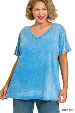 Load image into Gallery viewer, Deep Sky Washed Short Sleeve V-Neck Top