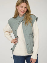 Load image into Gallery viewer, Quilted Puffer Vest