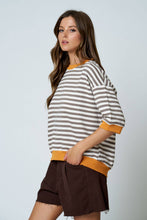 Load image into Gallery viewer, Taupe &amp; Orange Colorblock Drop Sleeve Top