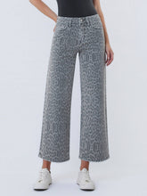 Load image into Gallery viewer, Vervet High Rise Grey Leopard Crop Wide Leg Jean