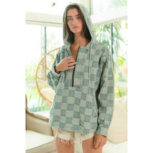 Load image into Gallery viewer, Denim Washed Checkered Pullover