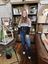 Load image into Gallery viewer, Leopard Print Hoodie