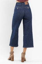 Load image into Gallery viewer, Judy Blue High Waist Tummy Control Crop