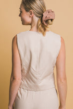 Load image into Gallery viewer, Khaki Linen Button-Up Vest