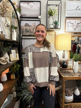 Load image into Gallery viewer, Leopard Print Bubble Sleeve Top