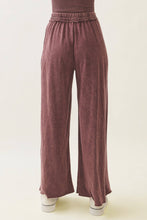 Load image into Gallery viewer, Hot Cocoa Mineral Wash Side Knit Wide Leg Pant