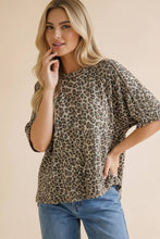 Load image into Gallery viewer, Leopard Round Neck Reverse Stitch Top