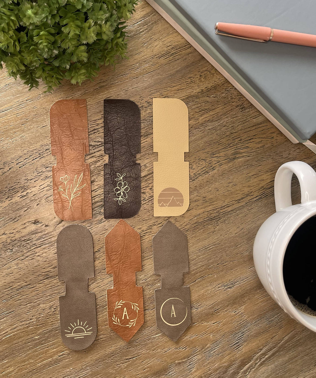 Curved Magnetic Bookmark : Mushroom