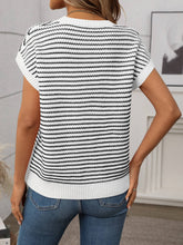 Load image into Gallery viewer, White &amp; Black Sweater Top