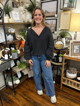 Load image into Gallery viewer, Black Mineral Washed Casual Long-sleeve Top