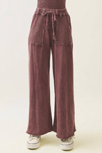 Load image into Gallery viewer, Hot Cocoa Mineral Wash Side Knit Wide Leg Pant