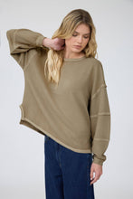 Load image into Gallery viewer, EXPOSED SEAM DETAIL LONG SLEEVE KNIT TOP: MAROON