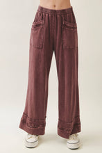Load image into Gallery viewer, Hot Cocoa Mineral Washed Flower Trimmed Pants