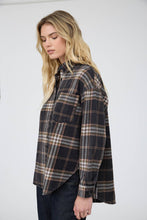 Load image into Gallery viewer, Blue Boxy Flannel