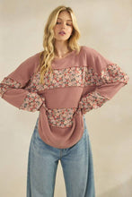 Load image into Gallery viewer, Mauve Floral Floral Contrast Top