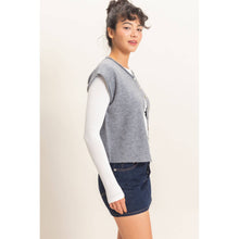 Load image into Gallery viewer, Red Rolled Edge Button Front Sweater Vest