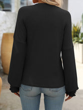 Load image into Gallery viewer, Black Ribbed Long Sleeve Top