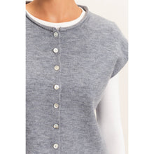 Load image into Gallery viewer, Red Rolled Edge Button Front Sweater Vest