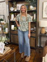 Load image into Gallery viewer, Green &amp; Ivory Crochet Trim Top