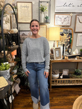 Load image into Gallery viewer, Heather Gray Light Weight Sweater