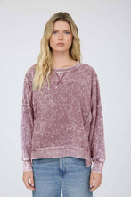 Load image into Gallery viewer, ACID WASH LONG SLEEVE SIDE SLIT KNIT TOP: Black