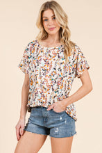 Load image into Gallery viewer, Floral Short Sleeve Tee