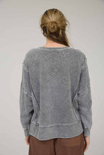 Load image into Gallery viewer, Charcoal Washed Exposed Side Seem