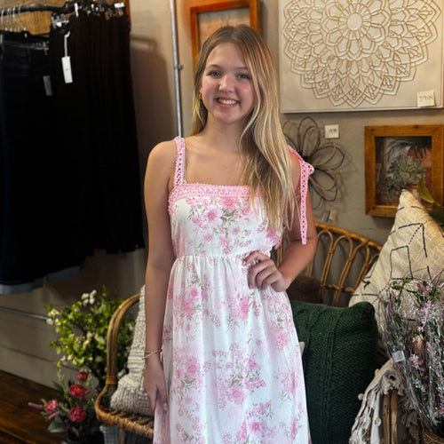 Floral Crochet Lace Maxi Dress