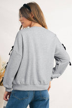 Load image into Gallery viewer, Bow Knot Sweatshirt