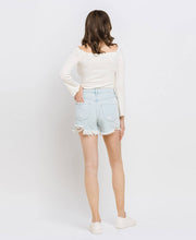 Load image into Gallery viewer, SUPER HIGH RISE DISTRESSED MOM SHORTS V2880: PERSPECTIVE FLOW / M