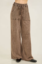 Load image into Gallery viewer, Ash Oak Mineral Wash Side Knit Wide Leg Pant