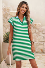 Load image into Gallery viewer, Green Stripe Print Contrast Collar Split Neck Short Dress