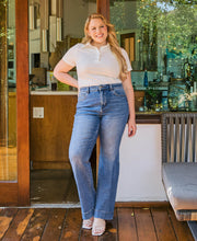 Load image into Gallery viewer, Vervet High Rise Trouser Hem Jeans