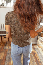 Load image into Gallery viewer, Leopard Crew Neck Top
