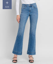 Load image into Gallery viewer, Vervet High Rise Trouser Hem Jeans