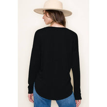 Load image into Gallery viewer, Black Round Neck Long Sleeve Top
