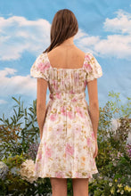 Load image into Gallery viewer, Pink Floral Puff Sleeve Dress