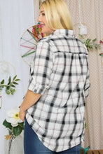 Load image into Gallery viewer, Black Plaid Flannel Top
