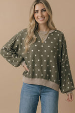 Load image into Gallery viewer, Brown Crew Neck Polka Dot Reverse Stitch Pullover