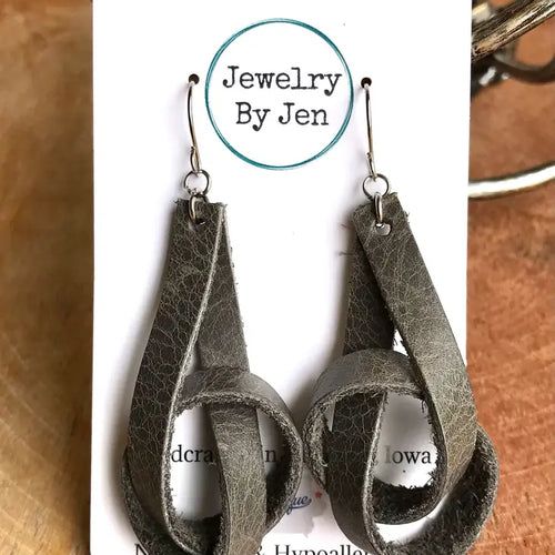 Knot: Weathered Grey