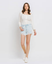 Load image into Gallery viewer, SUPER HIGH RISE DISTRESSED MOM SHORTS V2880: PERSPECTIVE FLOW / M