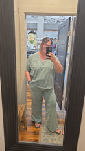 Load image into Gallery viewer, Moss Green Mineral Washed Seam on Knees Solid Pants