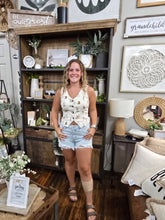 Load image into Gallery viewer, Cream Western Print Vest