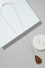 Load image into Gallery viewer, Animal Print Necklace