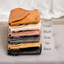 Load image into Gallery viewer, Jaelee Foldover Crossbody
