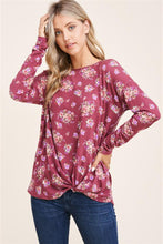 Load image into Gallery viewer, Dark Mauve Floral Twist Hem Top