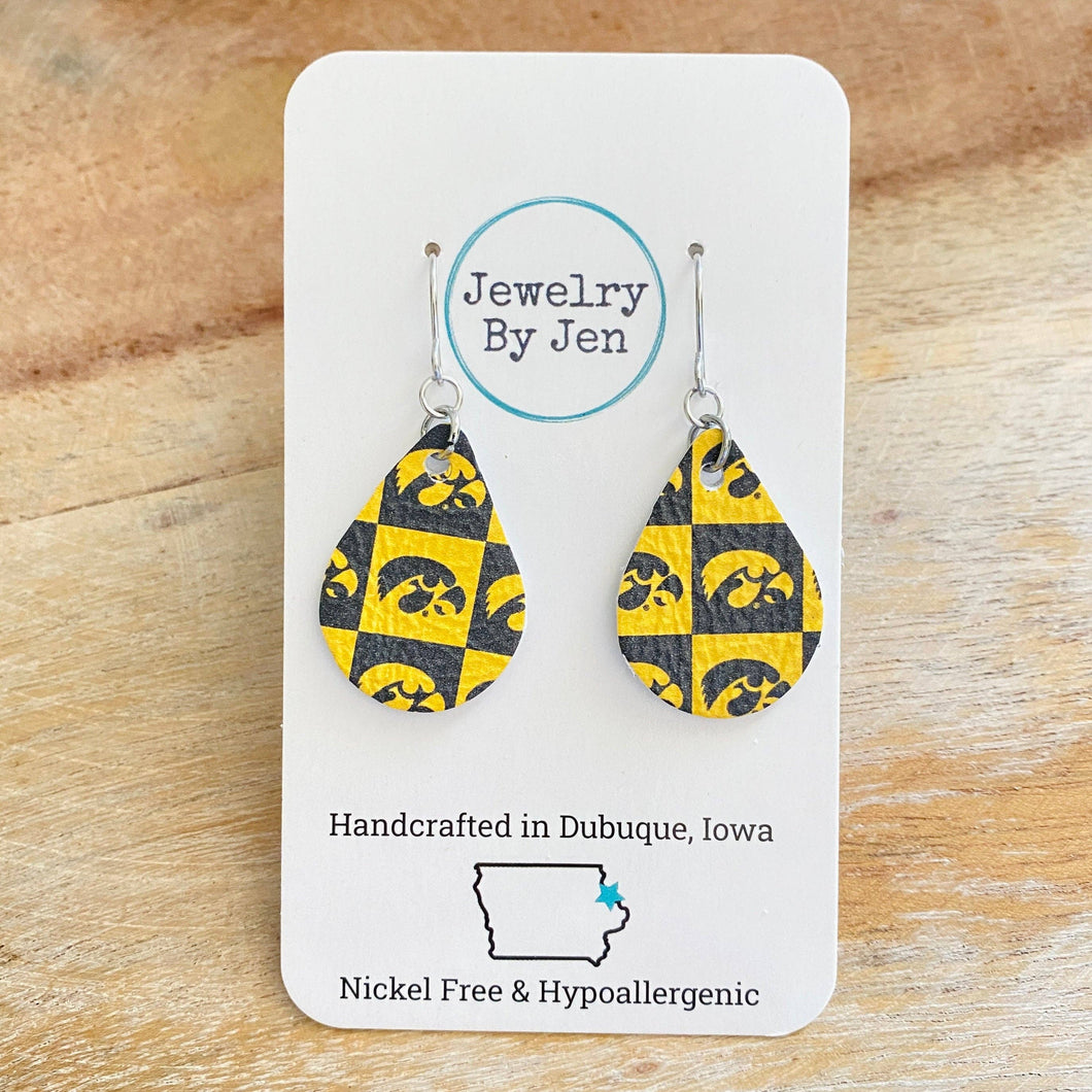 Iowa Hawkeyes Teardrop Leather Earrings